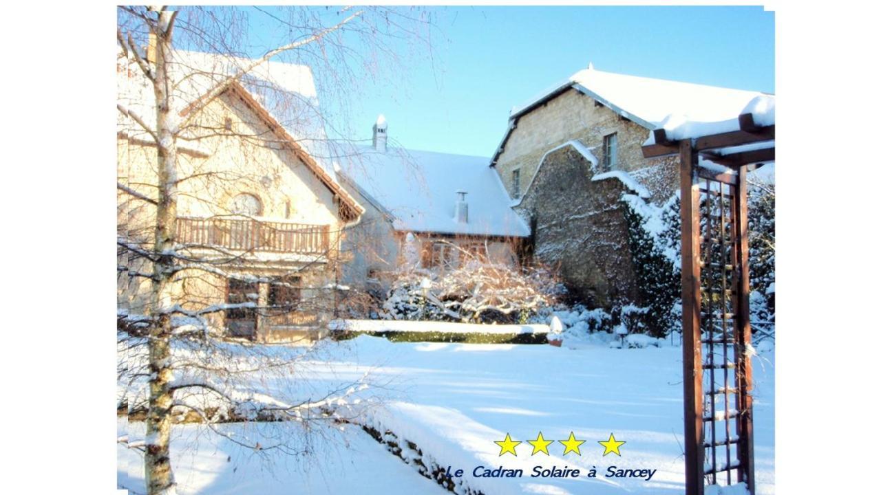 Le Cadran Solaire Romance Classe 3 Etoiles Et 3 Cles Sancey Exterior foto